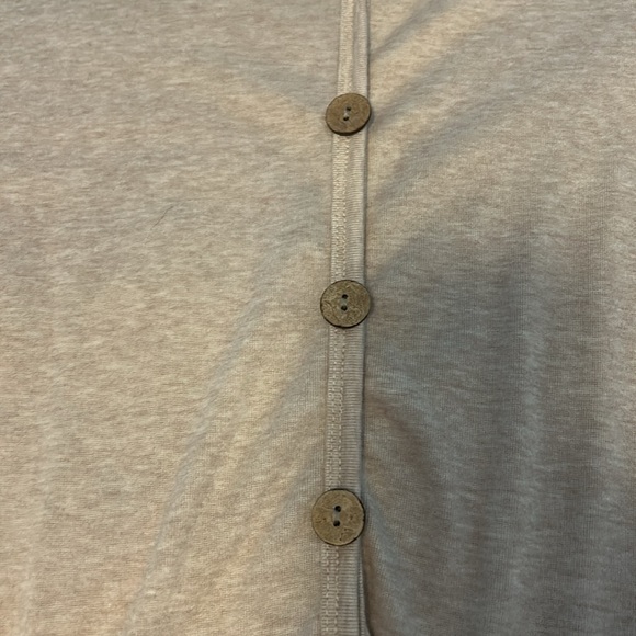 Bundle of Women’s Tops/shirts Size Medium - Picture 15 of 16